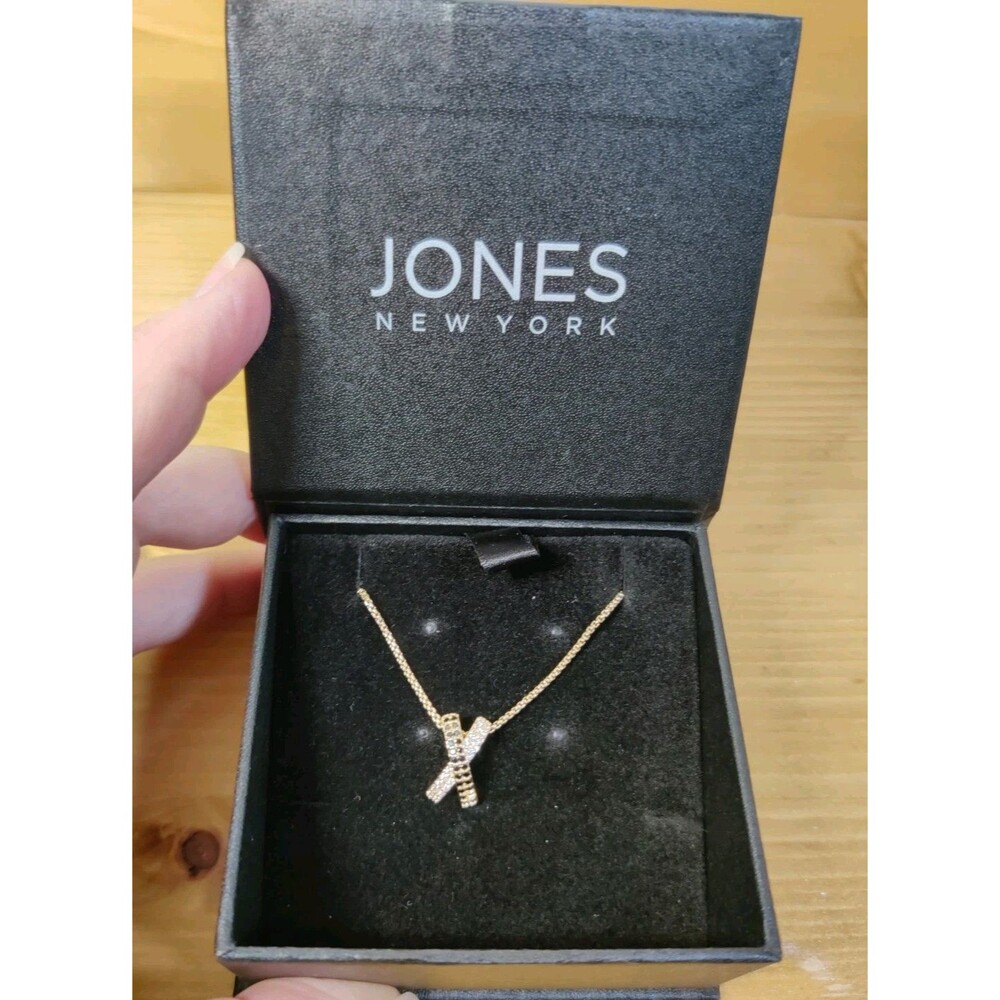 Jones Of New York Goldtone Black X Necklace 18" Chain Original Box